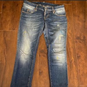 Women’s jeans